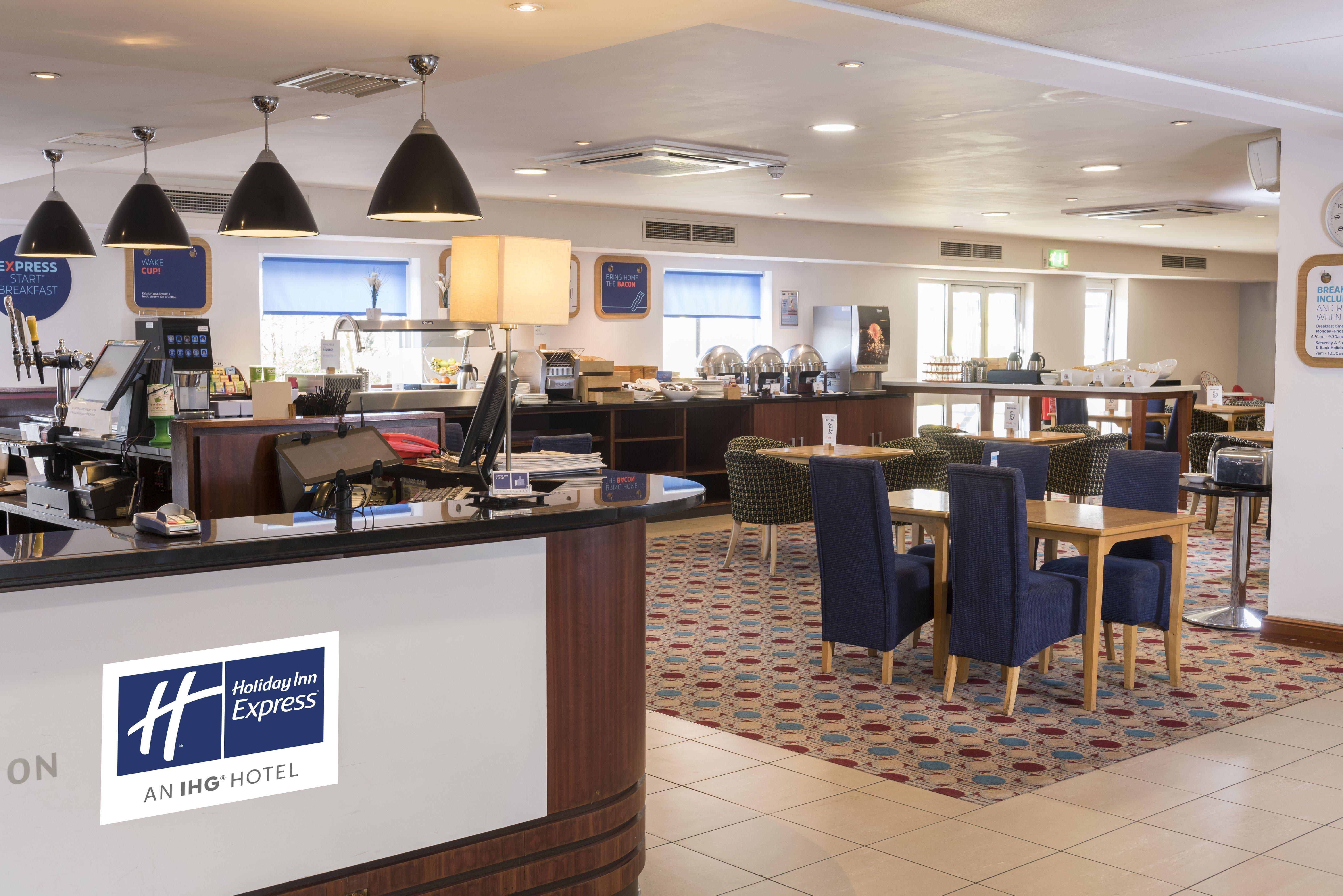 Holiday Inn Express Birmingham Star City By Ihg Esterno foto