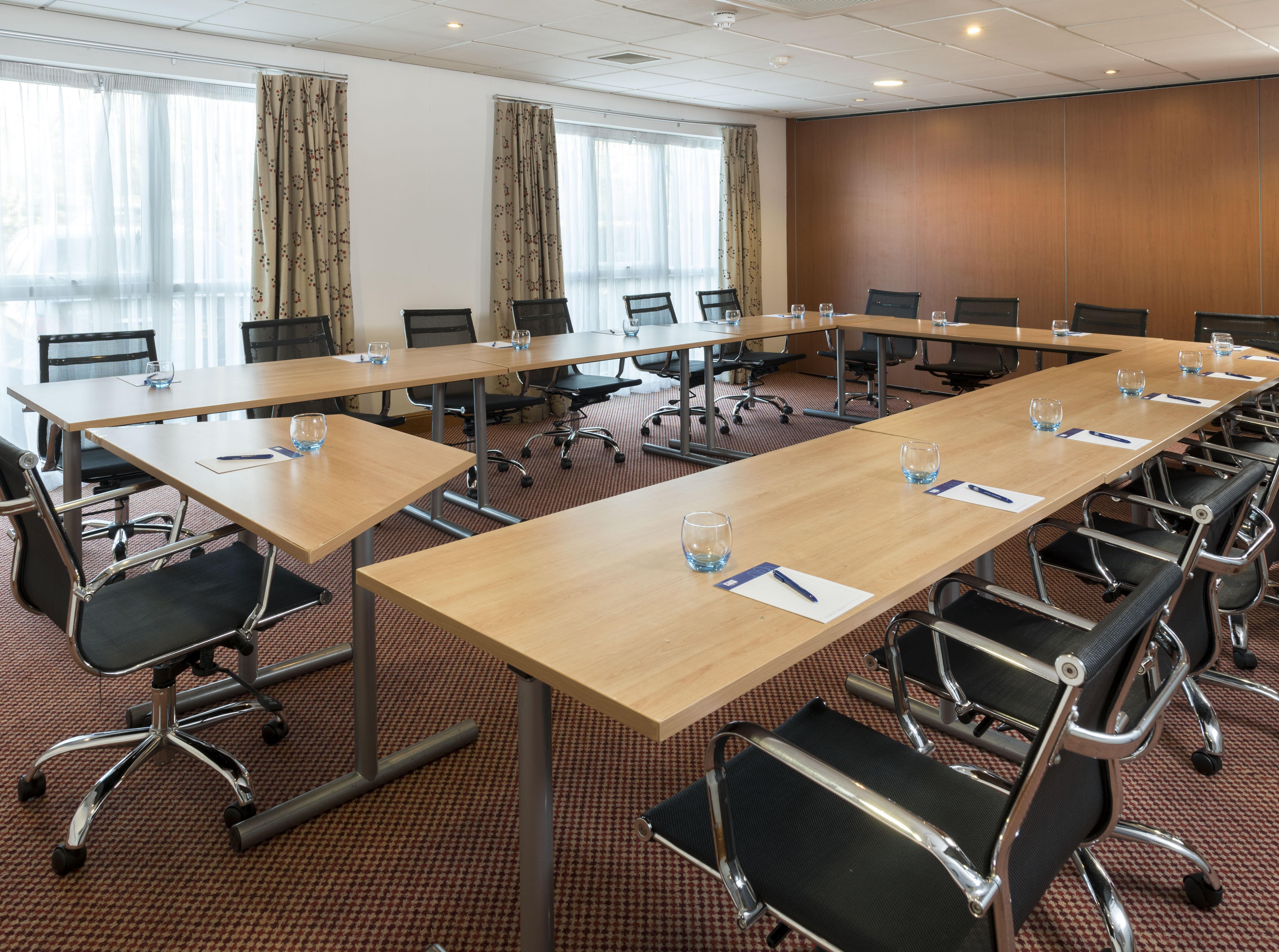Holiday Inn Express Birmingham Star City By Ihg Esterno foto