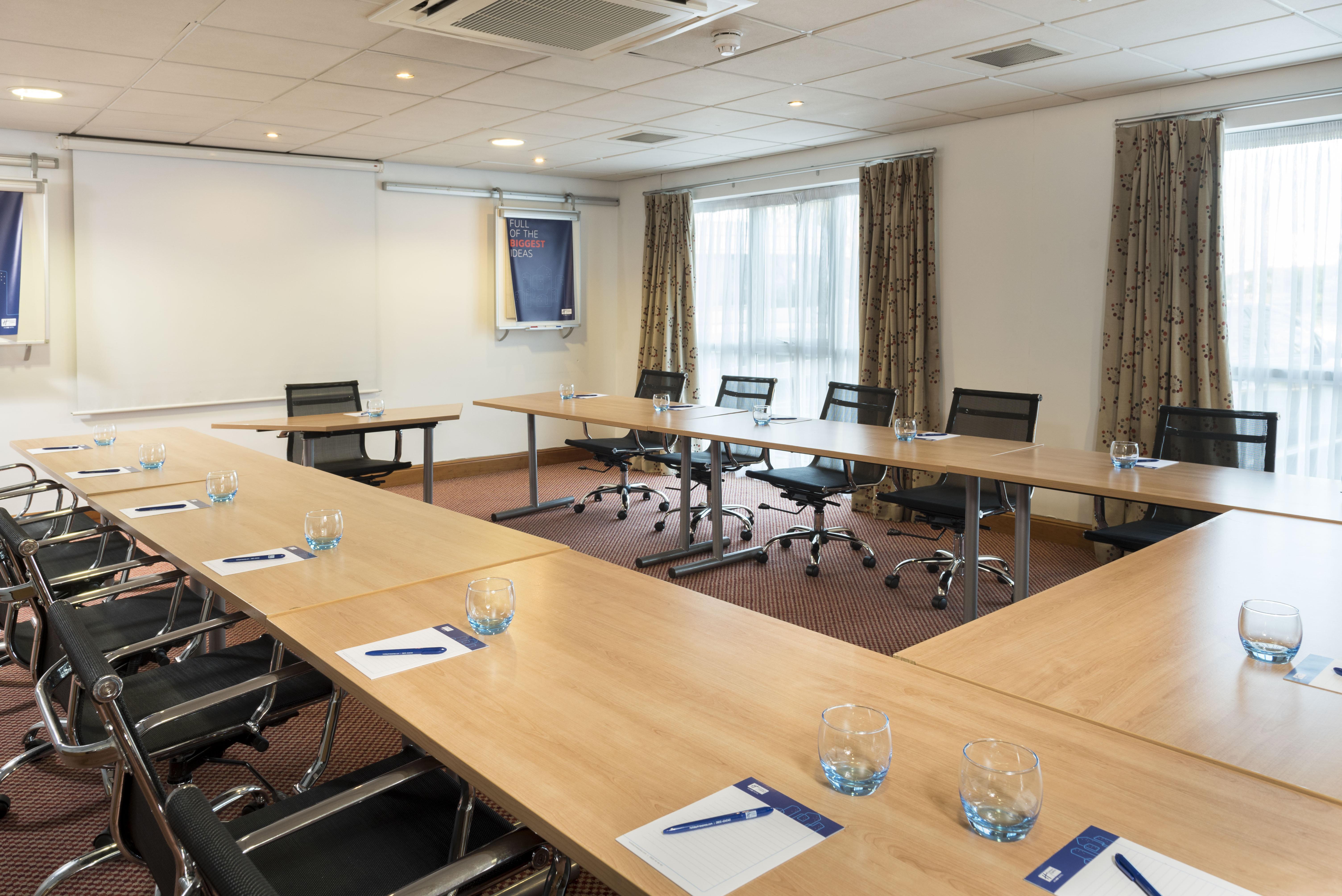 Holiday Inn Express Birmingham Star City By Ihg Esterno foto
