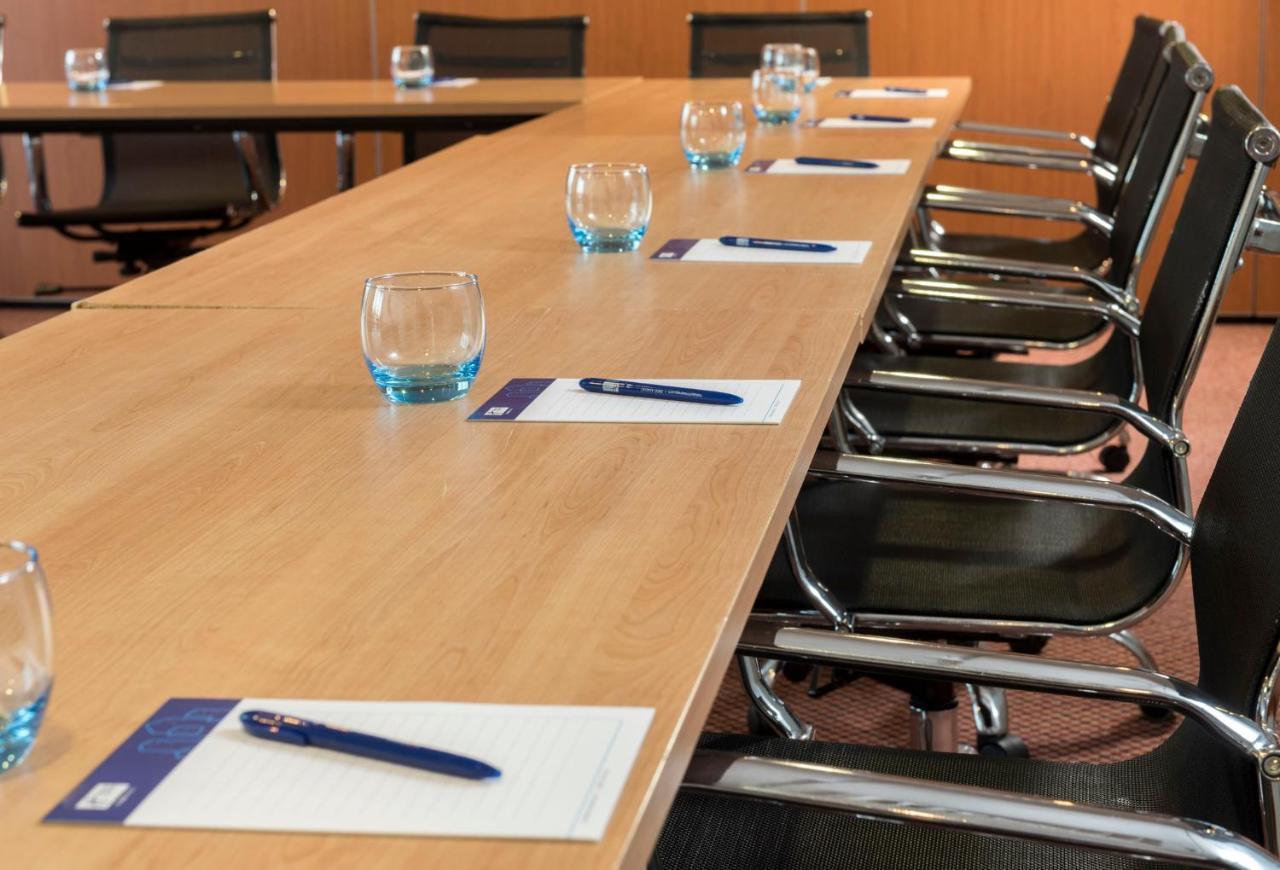 Holiday Inn Express Birmingham Star City By Ihg Esterno foto