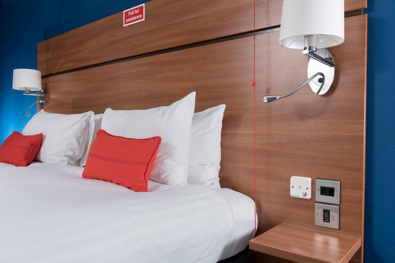 Holiday Inn Express Birmingham Star City By Ihg Esterno foto